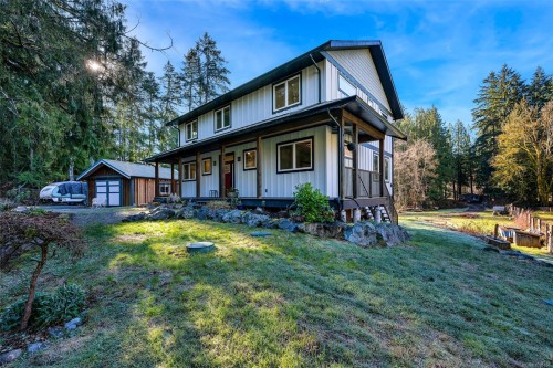 1696 Peerless Rd, Cobble Hill, BC 