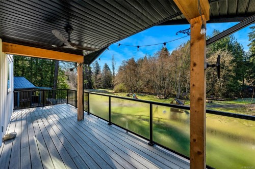 1696 Peerless Rd, Cobble Hill, BC 