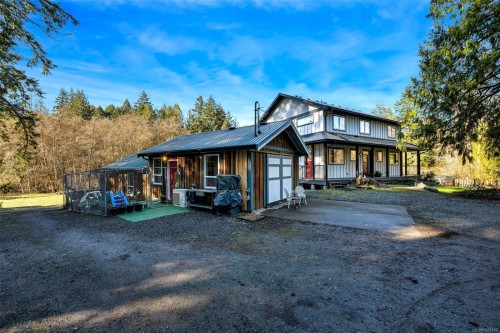 1696 Peerless Rd, Cobble Hill, BC 
