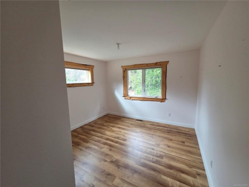 1696 Peerless Rd, Cobble Hill, BC 