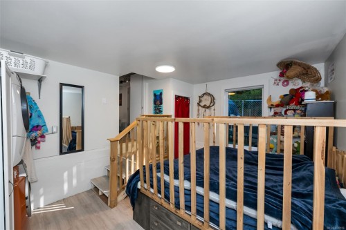 1696 Peerless Rd, Cobble Hill, BC 