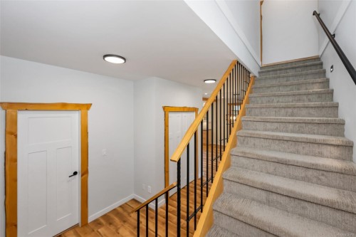 1696 Peerless Rd, Cobble Hill, BC 