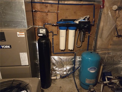 1696 Peerless Rd, Cobble Hill, BC 