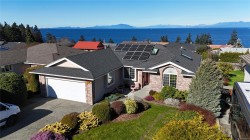 224 Seven Oaks Pl  Nanaimo, BC V9V 1H5