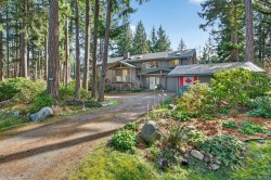 1931 Thurber Rd  Comox, BC V9M 3Z5