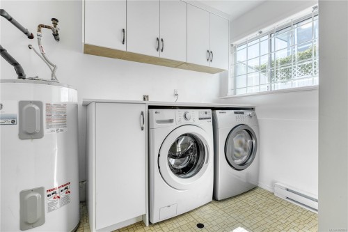 369 Trinity Dr, Nanaimo, BC 