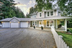 7210 Hase Pl  Lantzville, BC V0R 2H0