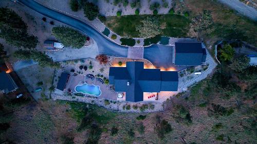 2328 Arthur Court, Kelowna, BC - Outdoor