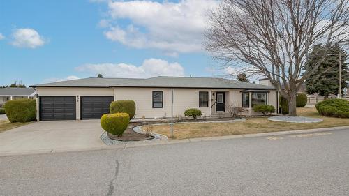 202-1255 Raymer Avenue  Kelowna, BC V1W 3S3