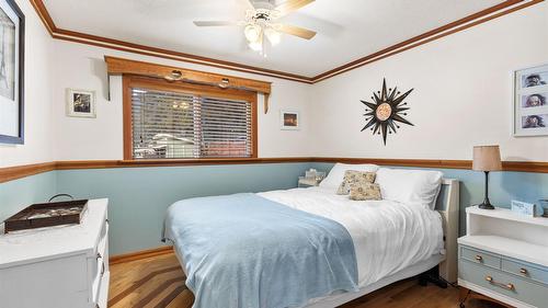 112 Walker Road, Clearwater, BC - Indoor Photo Showing Bedroom