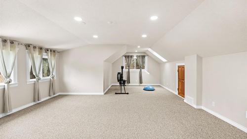 112 Walker Road, Clearwater, BC - Indoor Photo Showing Other Room