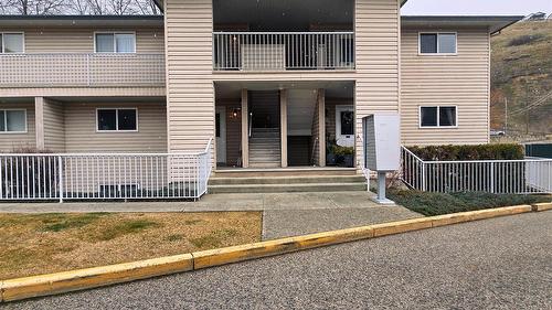 208-110 Kalamalka Lake Road  Vernon, BC V1T 7M3