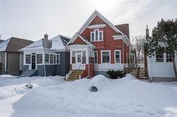 702 Beresford AVE  Winnipeg, MB R3L 1J8