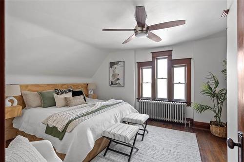 702 Beresford Ave, Winnipeg, MB 