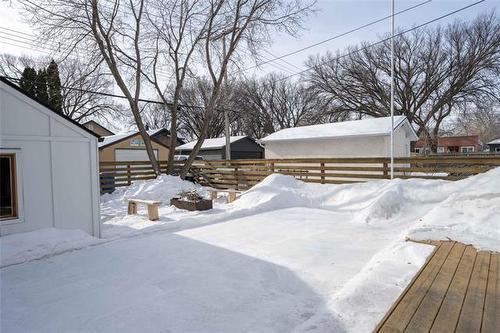 702 Beresford Ave, Winnipeg, MB 