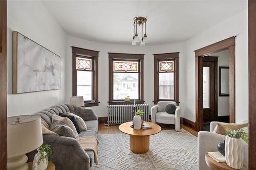 702 Beresford Ave, Winnipeg, MB 