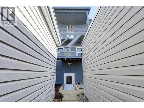 3755 Cambie Street, Vancouver, BC - Outdoor With Exterior