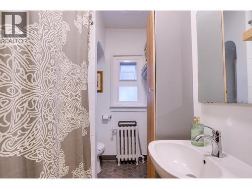 3755 Cambie Street, Vancouver, BC - Indoor Photo Showing Bathroom