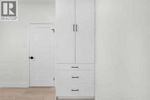 215 Ray Street N, Hamilton, ON - Indoor Photo Showing Other Room