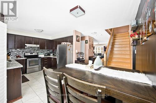 2462 Bromus Path, Oshawa, ON - Indoor Photo Showing Kitchen