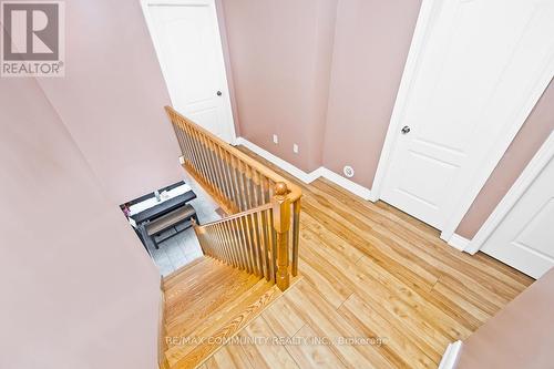 2462 Bromus Path, Oshawa, ON - Indoor Photo Showing Other Room