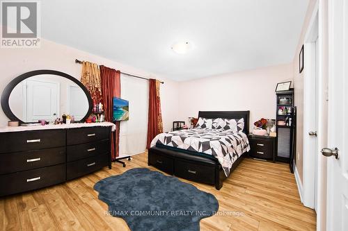 2462 Bromus Path, Oshawa, ON - Indoor Photo Showing Bedroom