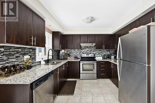 2462 Bromus Path, Oshawa, ON - Indoor Photo Showing Kitchen With Stainless Steel Kitchen With Double Sink With Upgraded Kitchen