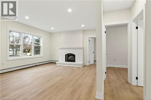 1012 North Shore Boulevard E, Burlington, ON - Indoor With Fireplace
