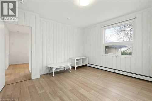 1012 North Shore Boulevard E, Burlington, ON - Indoor Photo Showing Other Room