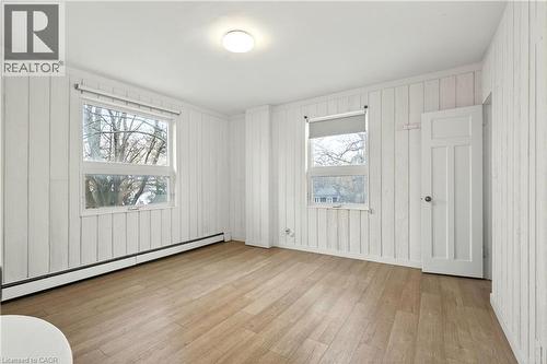 1012 North Shore Boulevard E, Burlington, ON - Indoor Photo Showing Other Room