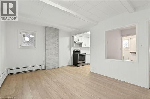 1012 North Shore Boulevard E, Burlington, ON - Indoor