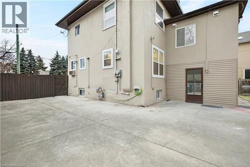 1012 North Shore Boulevard E, Burlington, ON - Outdoor With Exterior