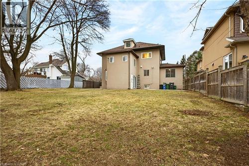 1012 North Shore Boulevard E, Burlington, ON - Outdoor