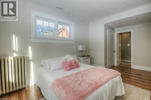 Unit A - 54 Park Street, Kitchener, ON - Indoor Photo Showing Bedroom