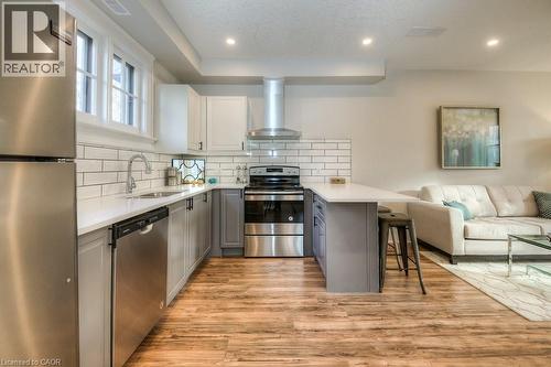 Unit A - 54 Park Street, Kitchener, ON - Indoor Photo Showing Kitchen With Upgraded Kitchen