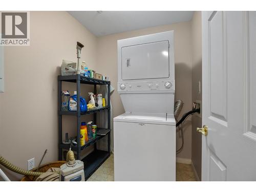 120 Vernon Avenue Unit# 312, Kamloops, BC - Indoor Photo Showing Laundry Room