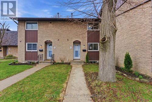15 - 151 LINWELL ROAD  St. Catharines (Lakeport), ON L2N 6P3
