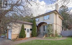 56 PANMURE CRESCENT  Toronto, ON M1K 4Y6