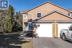 2185 FAIRCHILD Boulevard Unit# 1  Burlington, ON L7P 3P6