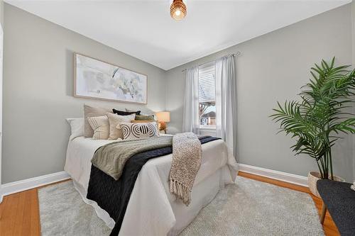 812 Goulding St, Winnipeg, MB 