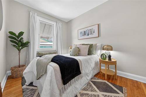 812 Goulding St, Winnipeg, MB 