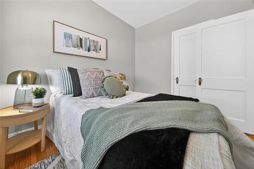 812 Goulding St, Winnipeg, MB 