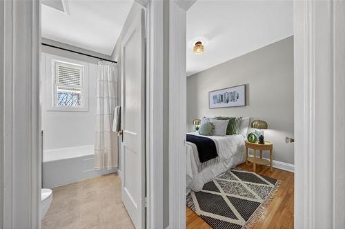 812 Goulding St, Winnipeg, MB 