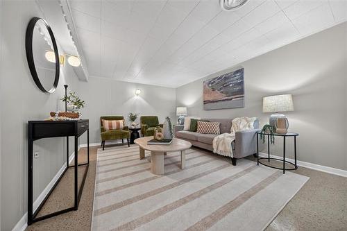 812 Goulding St, Winnipeg, MB 