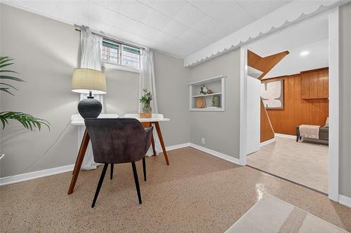 812 Goulding St, Winnipeg, MB 