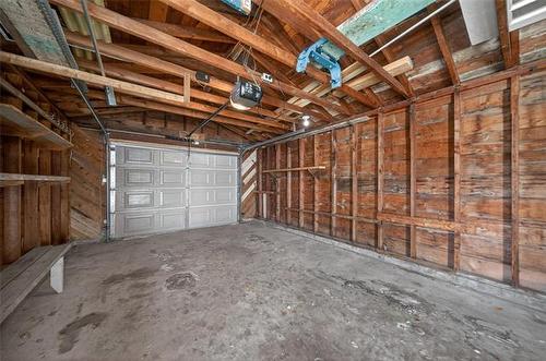 812 Goulding St, Winnipeg, MB 