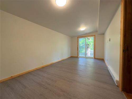 29 Mansfield Ave, Matlock, MB 