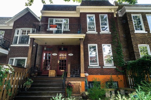 Exterior - 2302 Av. Regent, Montréal (Côte-Des-Neiges/Notre-Dame-De-Grâce), QC - Outdoor With Facade