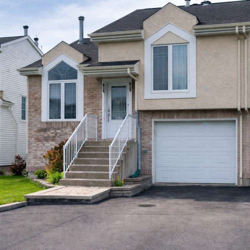 Façade - 47 Boul. Ste-Rose E., Laval (Sainte-Rose), QC - Outdoor With Facade