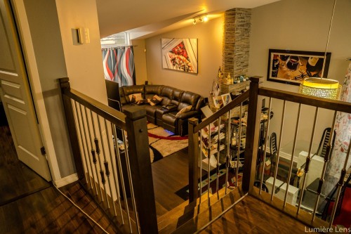 Escalier - 47 Boul. Ste-Rose E., Laval (Sainte-Rose), QC - Indoor Photo Showing Other Room